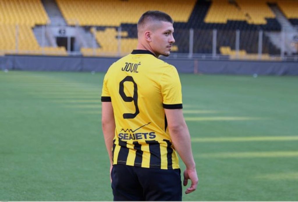 Φλεξάρει ο Γιόβιτς: «Έχω ήδη παίξει σε μερικές από τις καλύτερες ομάδες του πλανήτη»