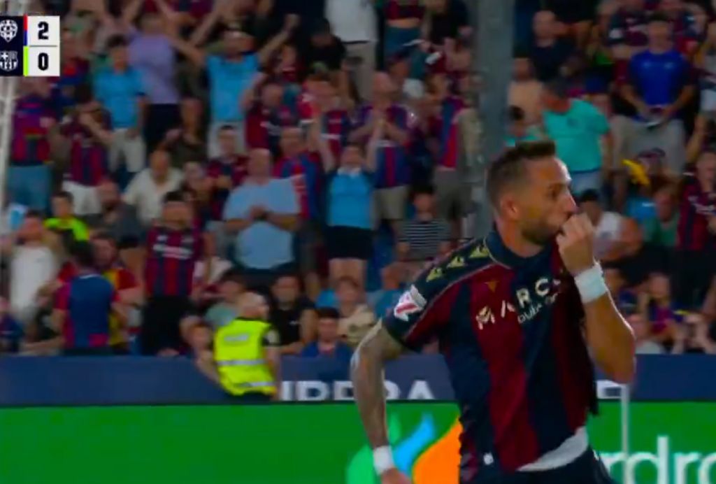 «Τρικυμία» στην Μπαρτσελόνα: Σκοράρει ξανά η Λεβάντε (vid)