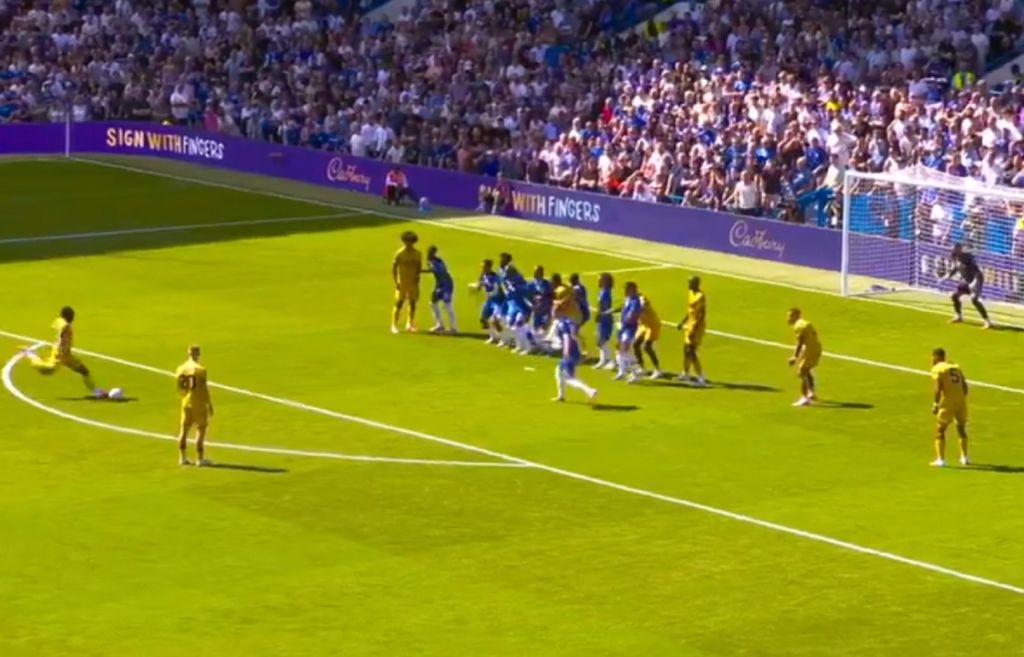 Ο ακραίος λόγος που το VAR ακύρωσε την γκολάρα του Έζε στο Τσέλσι – Κρίσταλ Πάλας (vid)