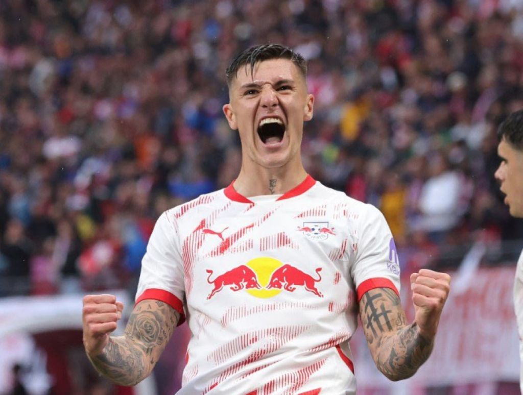 Το «έσκασε» η Γιουνάιτεντ – Οριστική η συμφωνία με τον Σέσκο