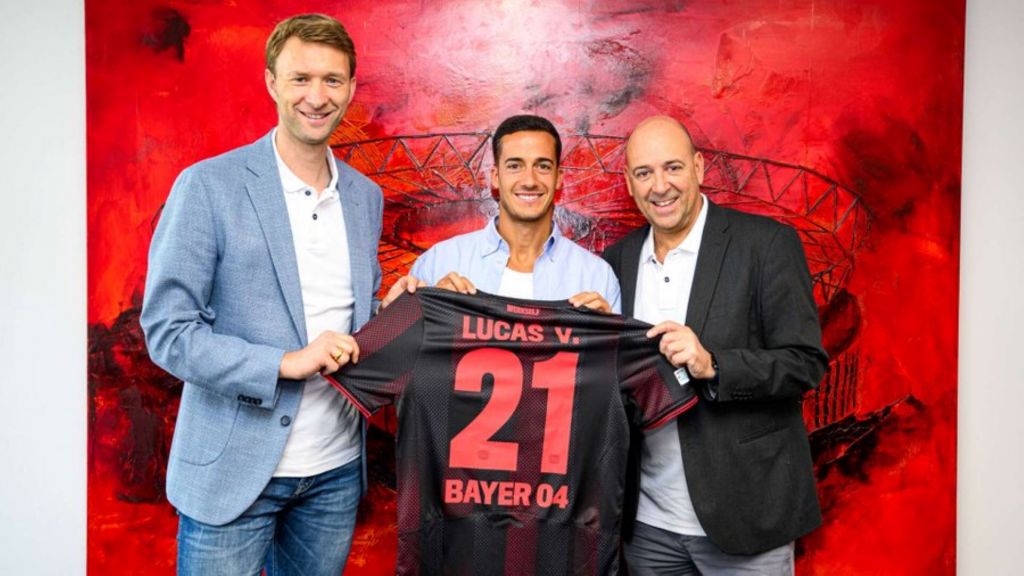 Επίσημο: Από σημαία της Ρεάλ Μαδρίτης στο… στόμα του Έρικ Τεν Χαγκ!