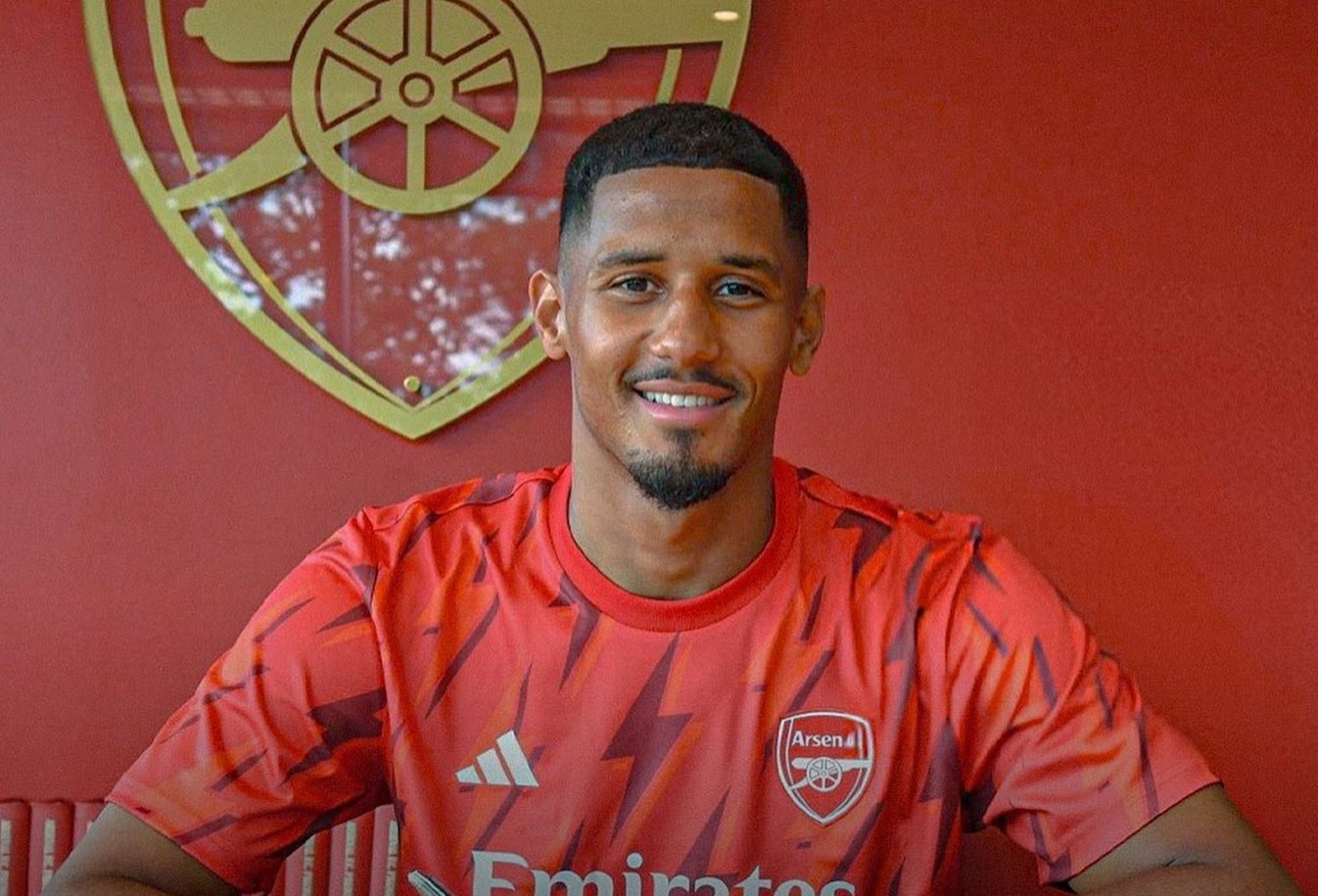 Πήρε… φόρα η Άρσεναλ: Μετά τον Σάκα ανανεώνει και με Σαλιμπά!