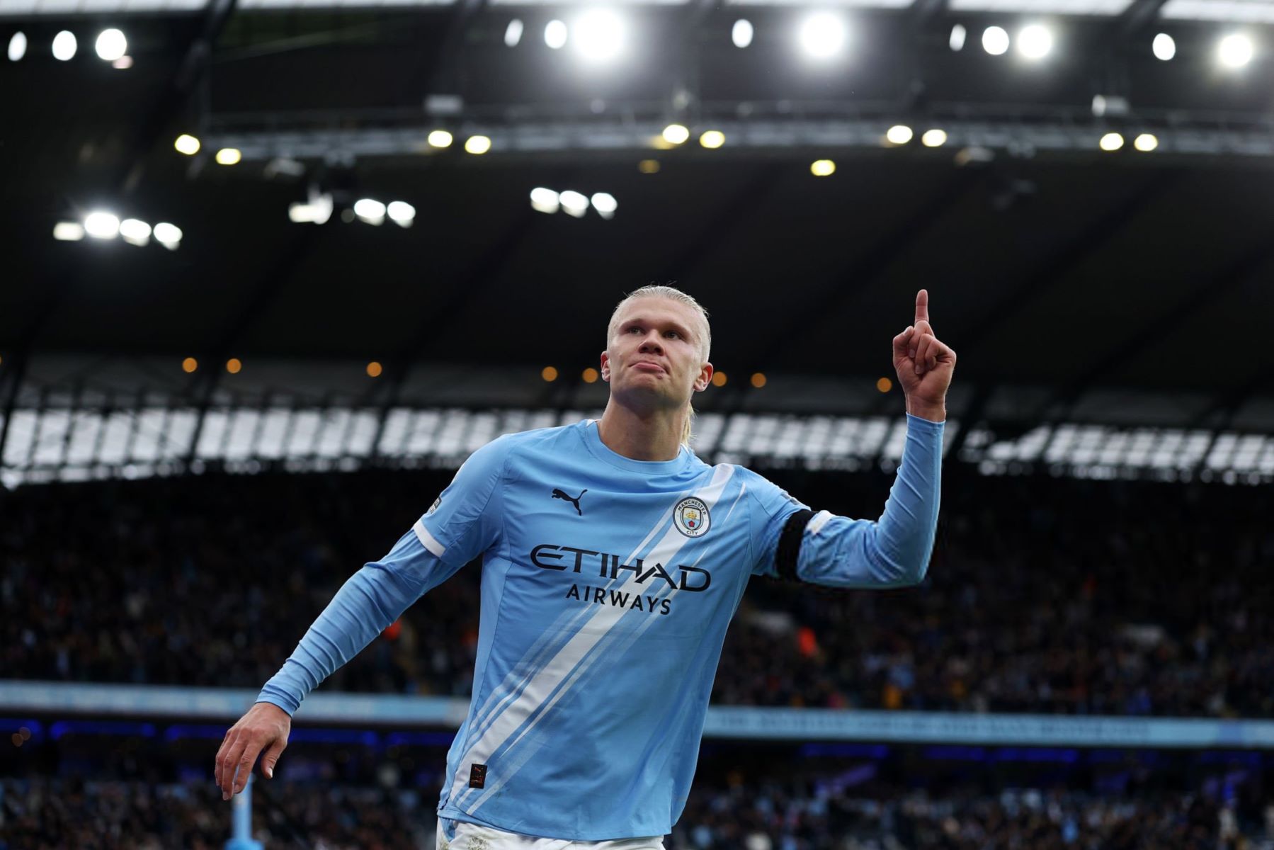 Ο εξωπραγματικός Χάαλαντ έβαλε από κάτω του Ντρογκμπά και Ρούνεϊ (stats)