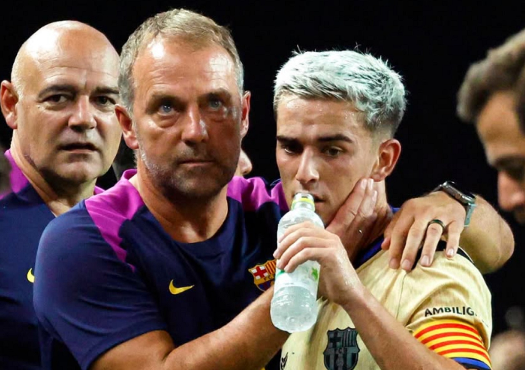 Μπαρτσελόνα: Όλοι μια οικογένεια δίπλα για τον άτυχο Γκάβι (pic)