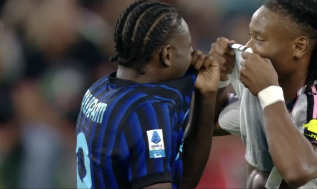 Η Ίντερ έτρωγε «σφαλιάρα» και αυτός γελούσε – Έξαλλοι οι οπαδοί (pic)