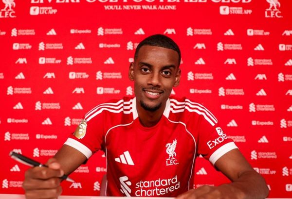 Λίβερπουλ: Και επίσημα παίκτης της ο σπουδαίος Ίσακ! (vid)