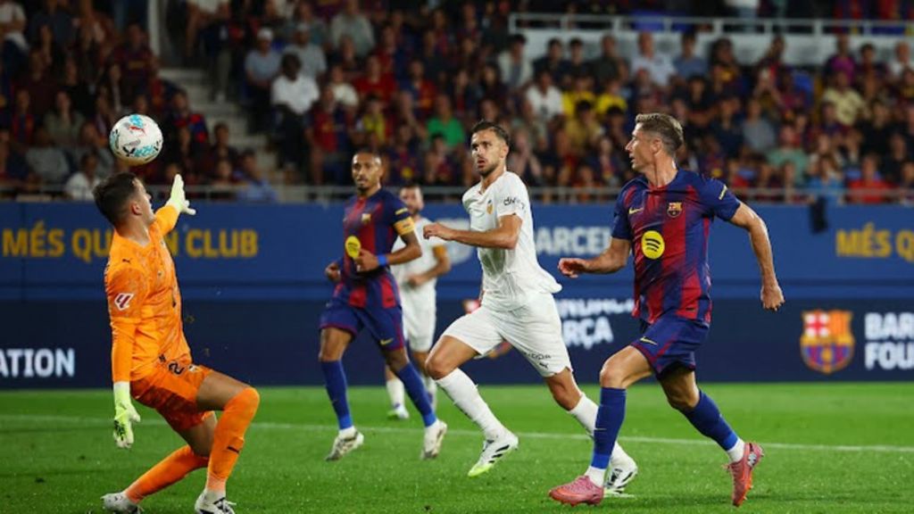 Οι Ισπανοί στέλνουν τον Λεβαντόφσκι από την Μπαρτσελόνα στη Μαδρίτη