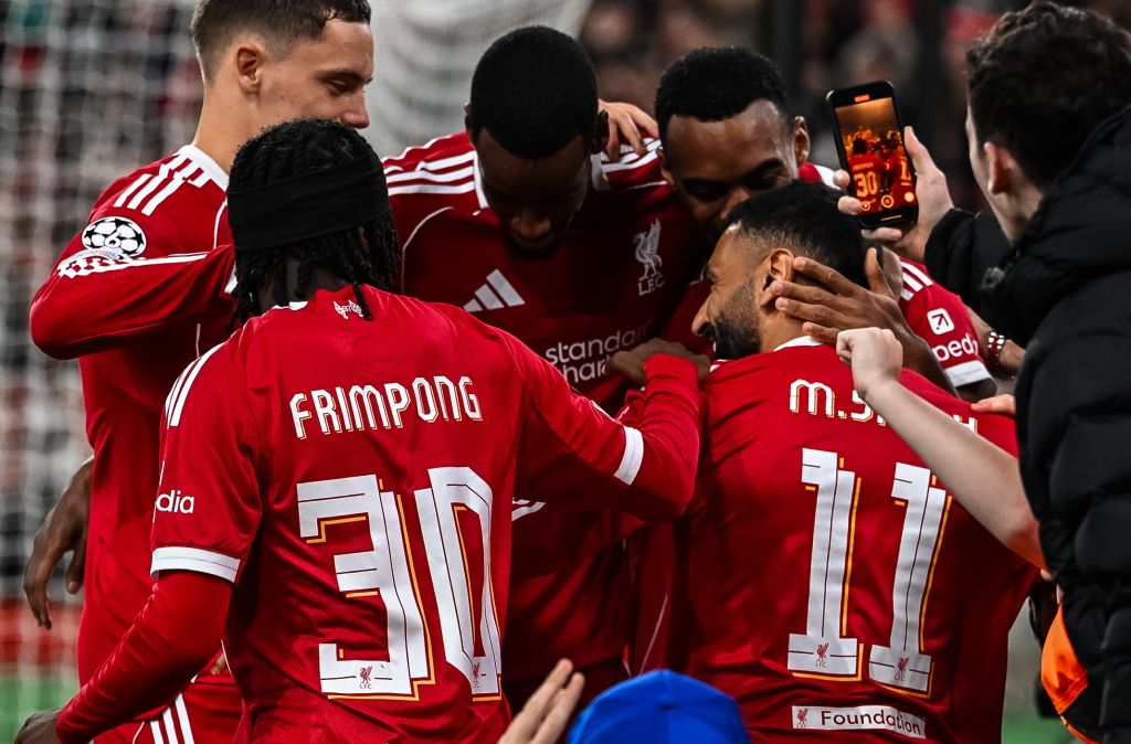 Έχει… άστρο μέχρι και στα «άστρα» η Λίβερπουλ! (vid)