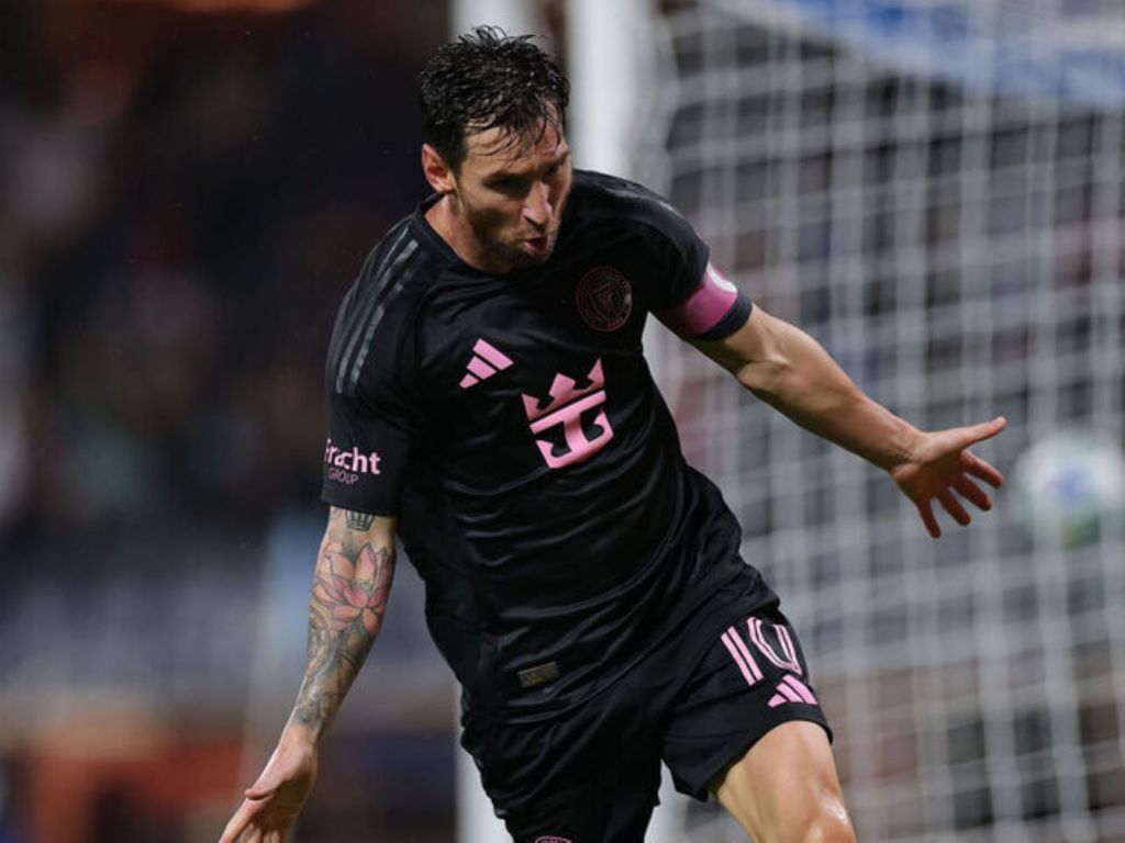 Λιονέλ Μέσι… απόλαυση: Κι άλλα δύο γκολ στο MLS (vid)