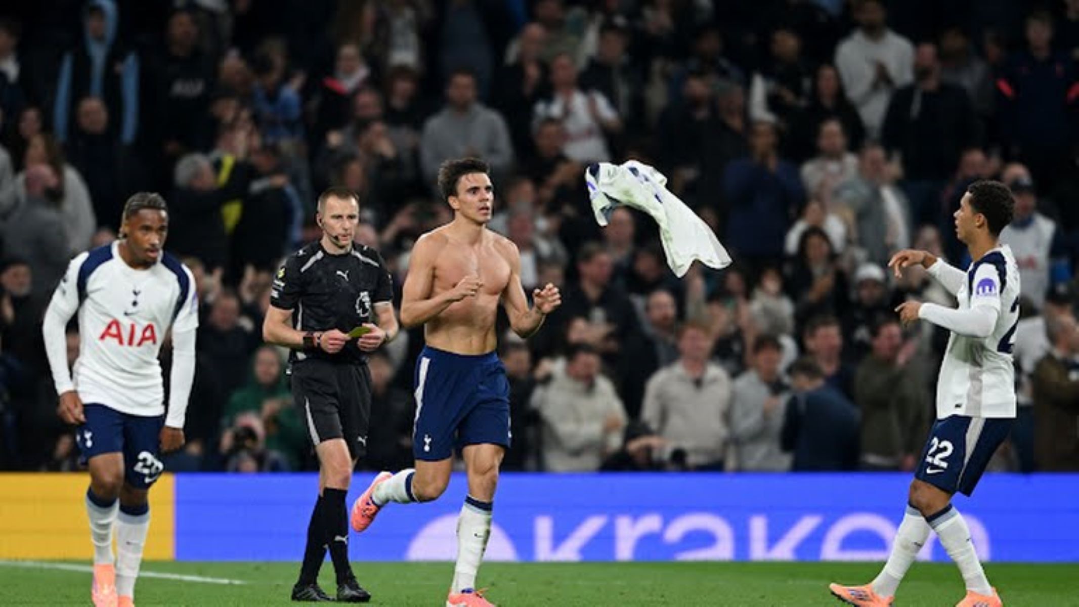 Τότεναμ – Γουλβς: Η γκολάρα του Παλίνια… έσωσε τα «Σπιρούνια» (vid)