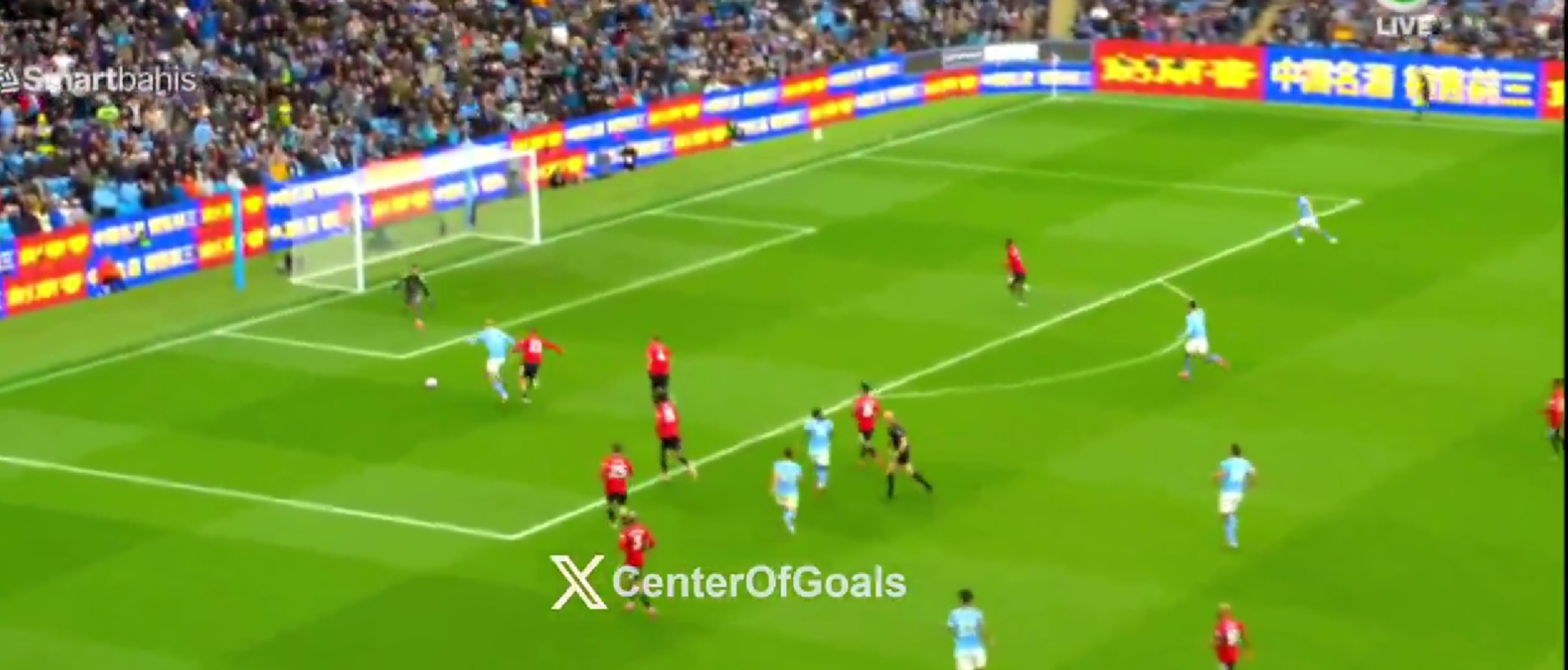 Ασταμάτητος ο Χάαλαντ: Πήρε παραμάζωμα την άμυνα της Γιουνάιτεντ! (vid)