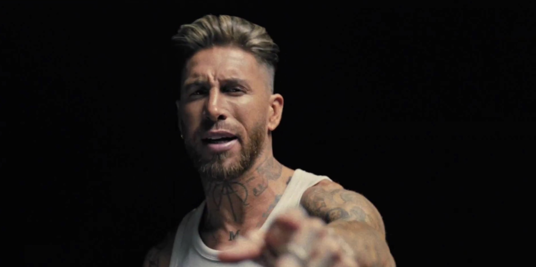 Ο Σέρχιο Ράμος έγινε τραγουδιστής και σπάει τα… ταμεία!