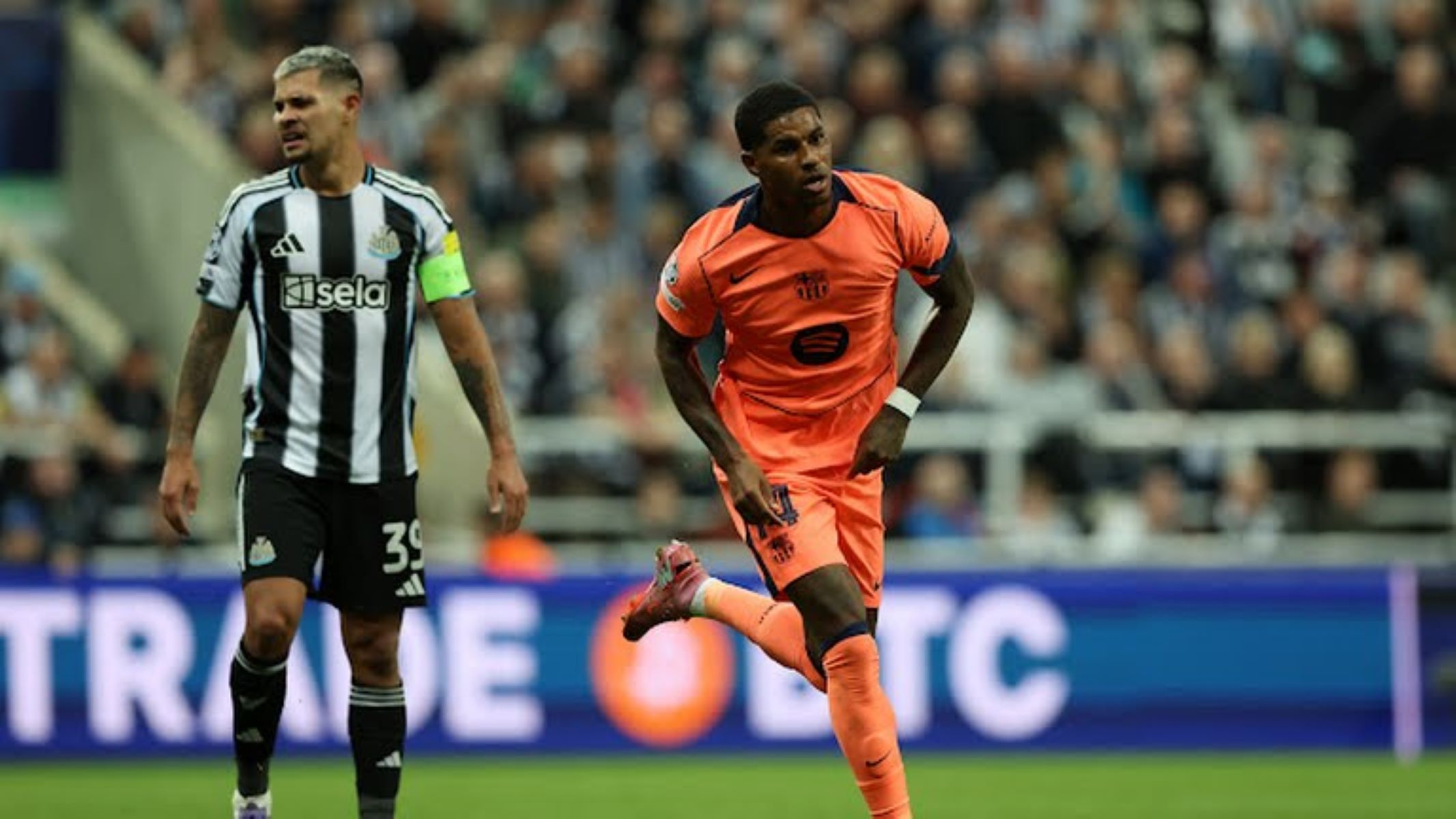 Νιούκαστλ εναντίον Μπαρτσελόνα: 1-2 (Highlights)