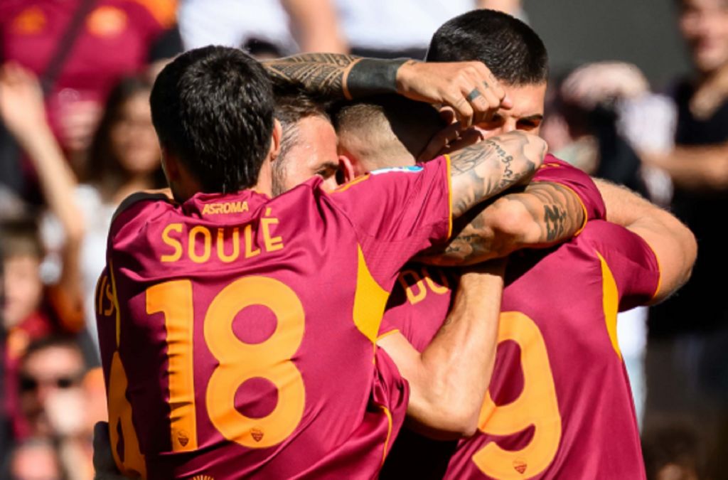 Ρόμα – Βερόνα: Καθάρισε με ένα γκολ σε κάθε ημίχρονο και πάτησε κορυφή (vid)