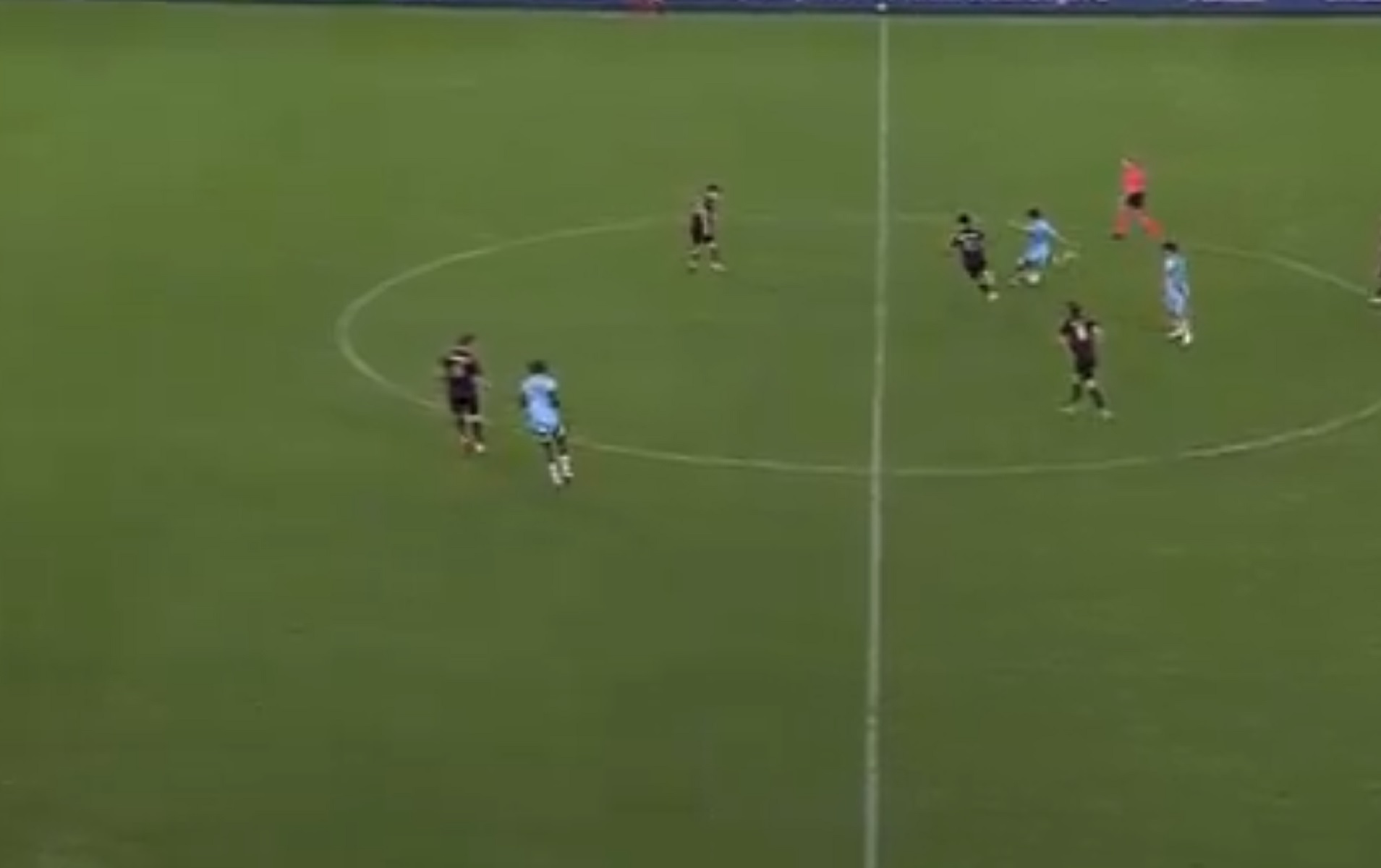 H απίθανη γκολάρα του Τριάντη στο MLS με σουτάρα πίσω από το κέντρο (vid)