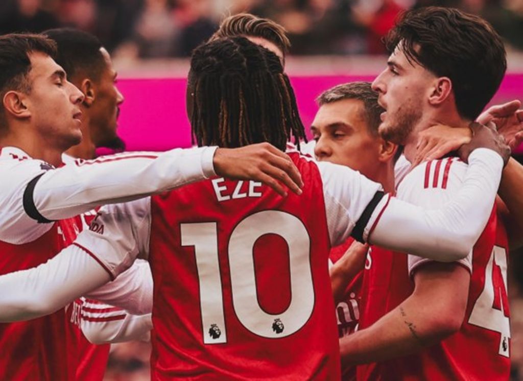 Έπιασε κορυφή η Άρσεναλ και περιμένει… χάρη από την Τσέλσι!