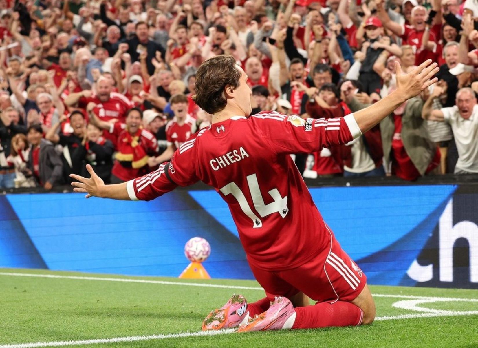 O ψυχωμένος Κιέζα… γύρισε το τσιπάκι και παραμένει στη Λίβερπουλ