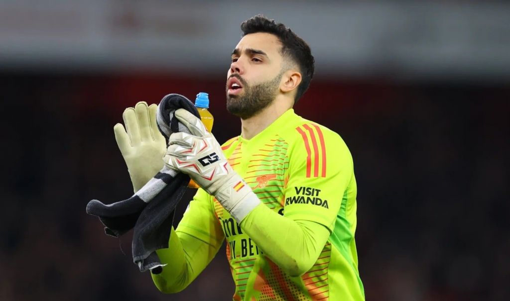 Αισιόδοξος ο Ράγια: «Πεινάει» για τίτλους με την Άρσεναλ