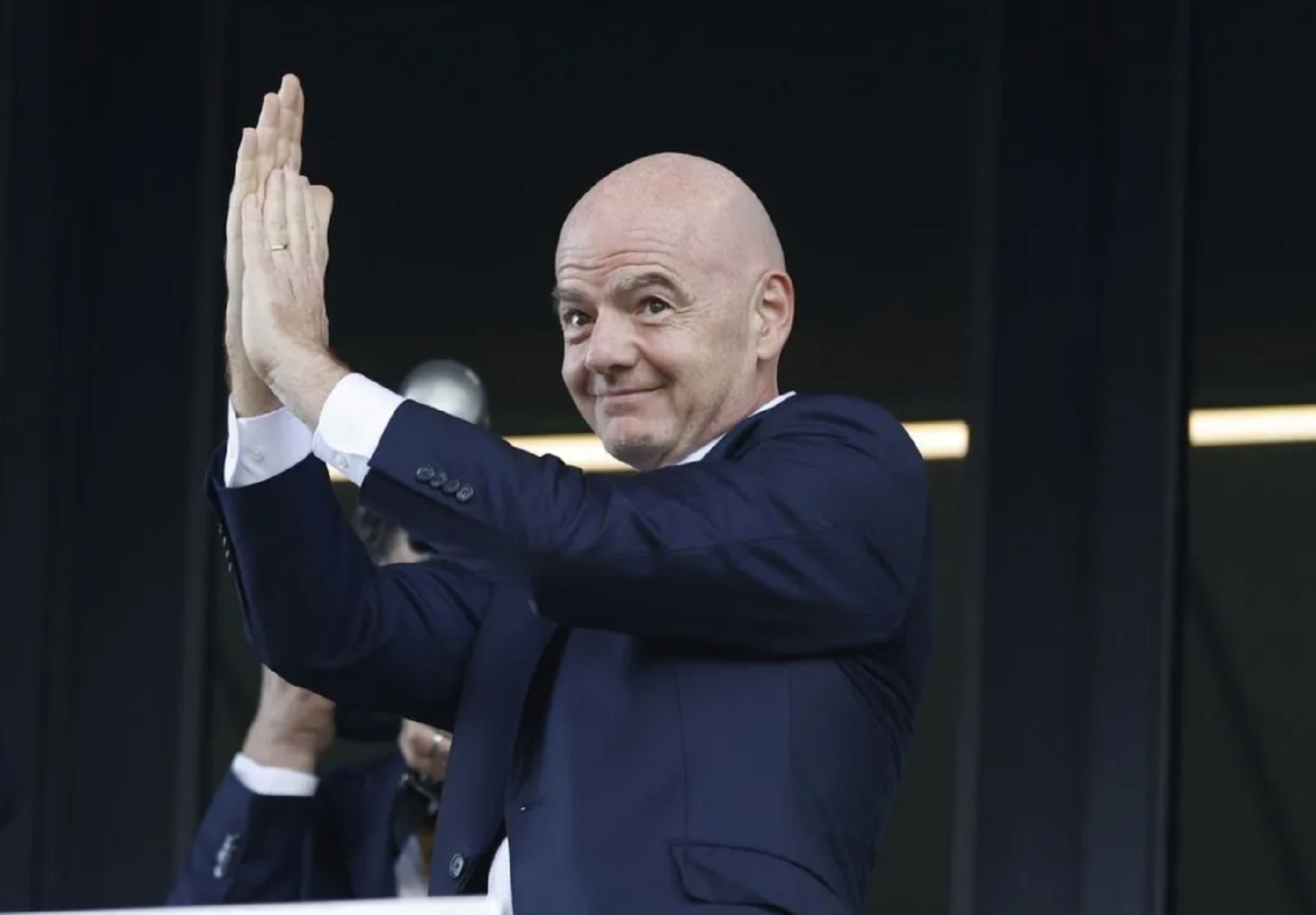 «Κλείνει τα μάτια» η FIFA: Ο Ινφαντίνο… παγώνει την αποβολή του Ισραήλ