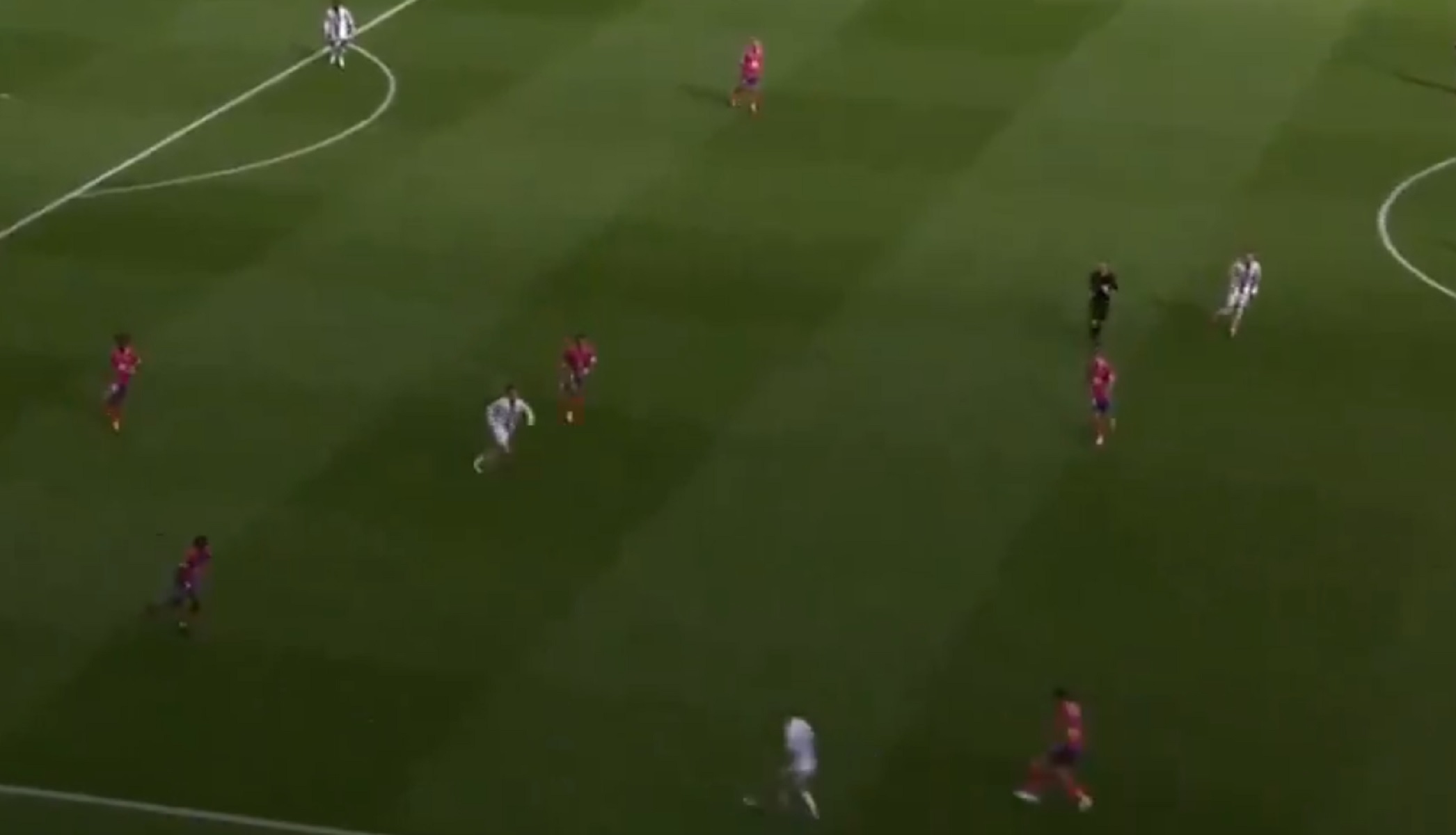 H γκολάρα της Λιόν… τερμάτισε το playstation (vid)