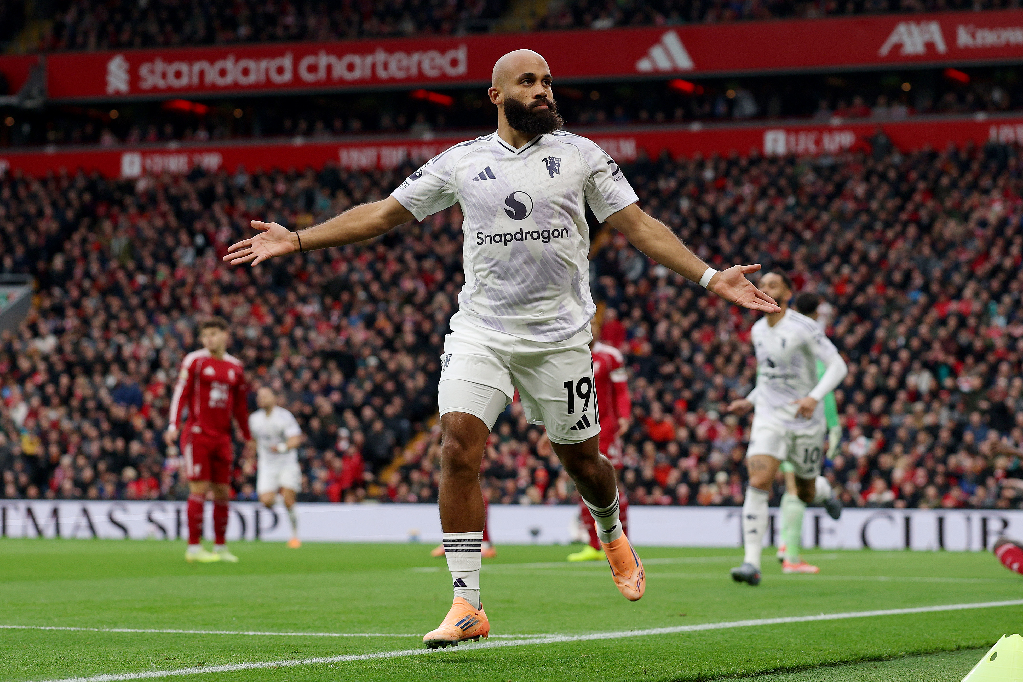 Το κάρφωσε η Γιουνάιτεντ – «Πάγωσε» το Άνφιλντ στο… πρώτο λεπτό (vid)