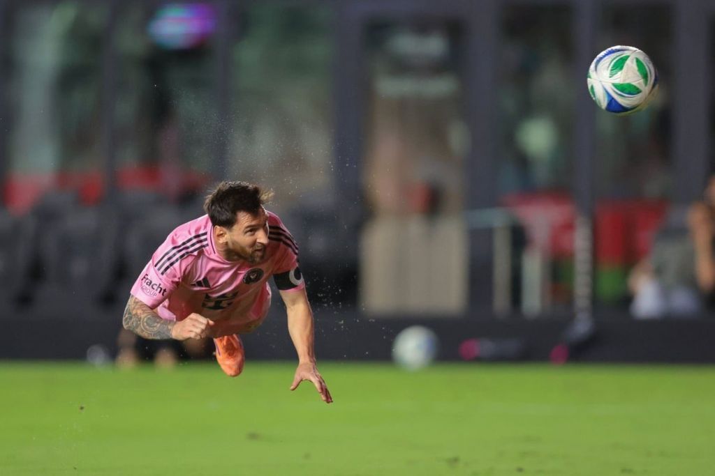 «Χρυσό Παπούτσι» και μετά «όργια» του Μέσι στη Νάσβιλ (vid)