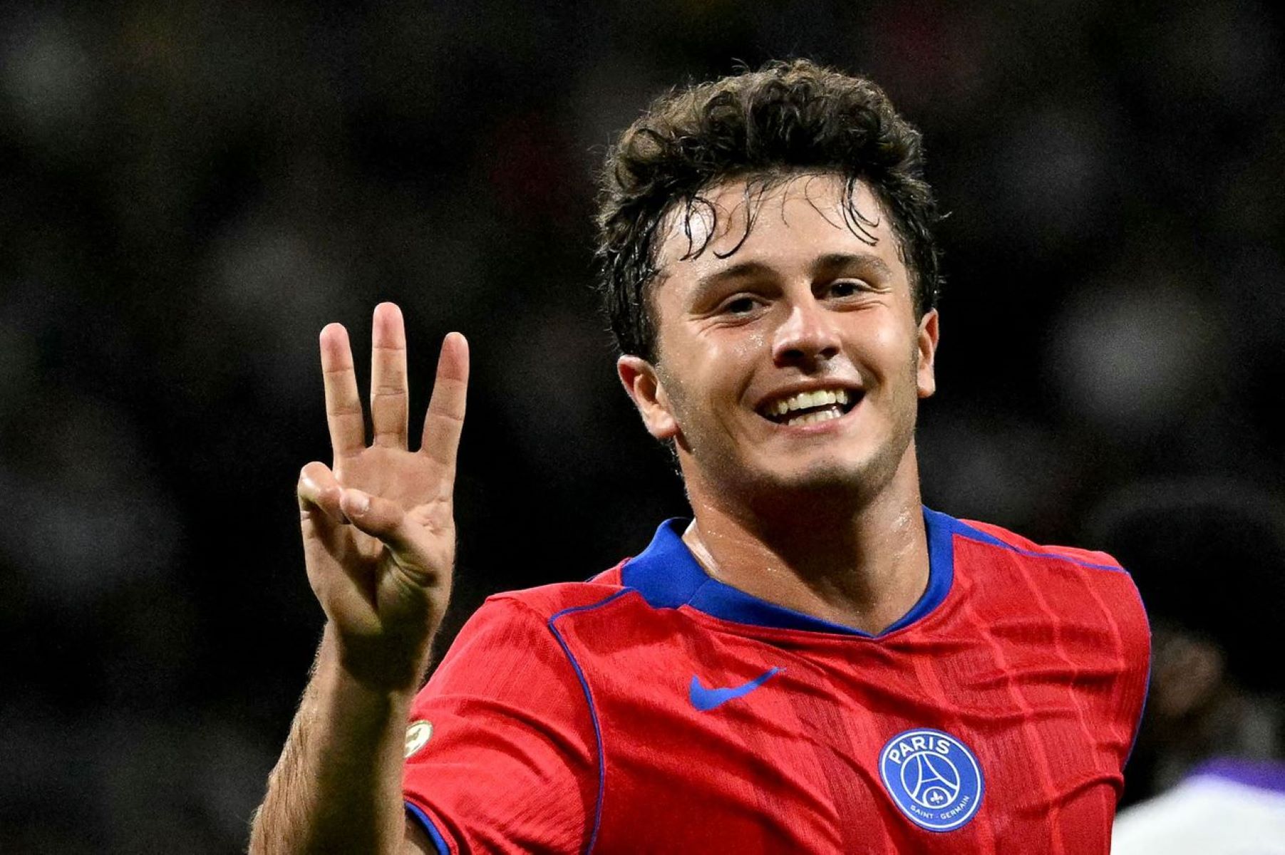 Κανείς δεν αγγίζει τον Ζοάο Νέβες: Μυθικό όχι 120 εκατ. ευρώ της Παρί