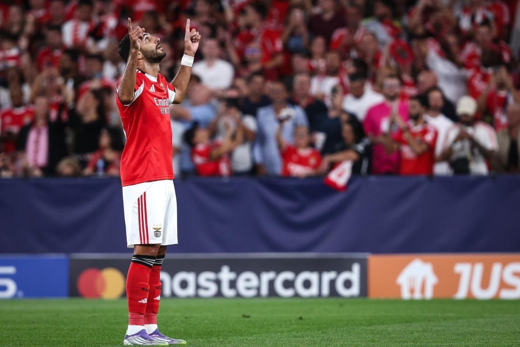 «Καυτός» Παυλίδης στην Πορτογαλία, χατ-τρικ στην 5αρα της Μπενφίκα (vid)