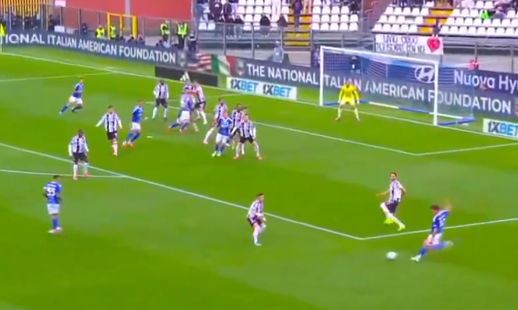 Η ασίστ – ξιραφιά του Παζ… τσάκισε την άμυνα της Γιουβέντους (vid)