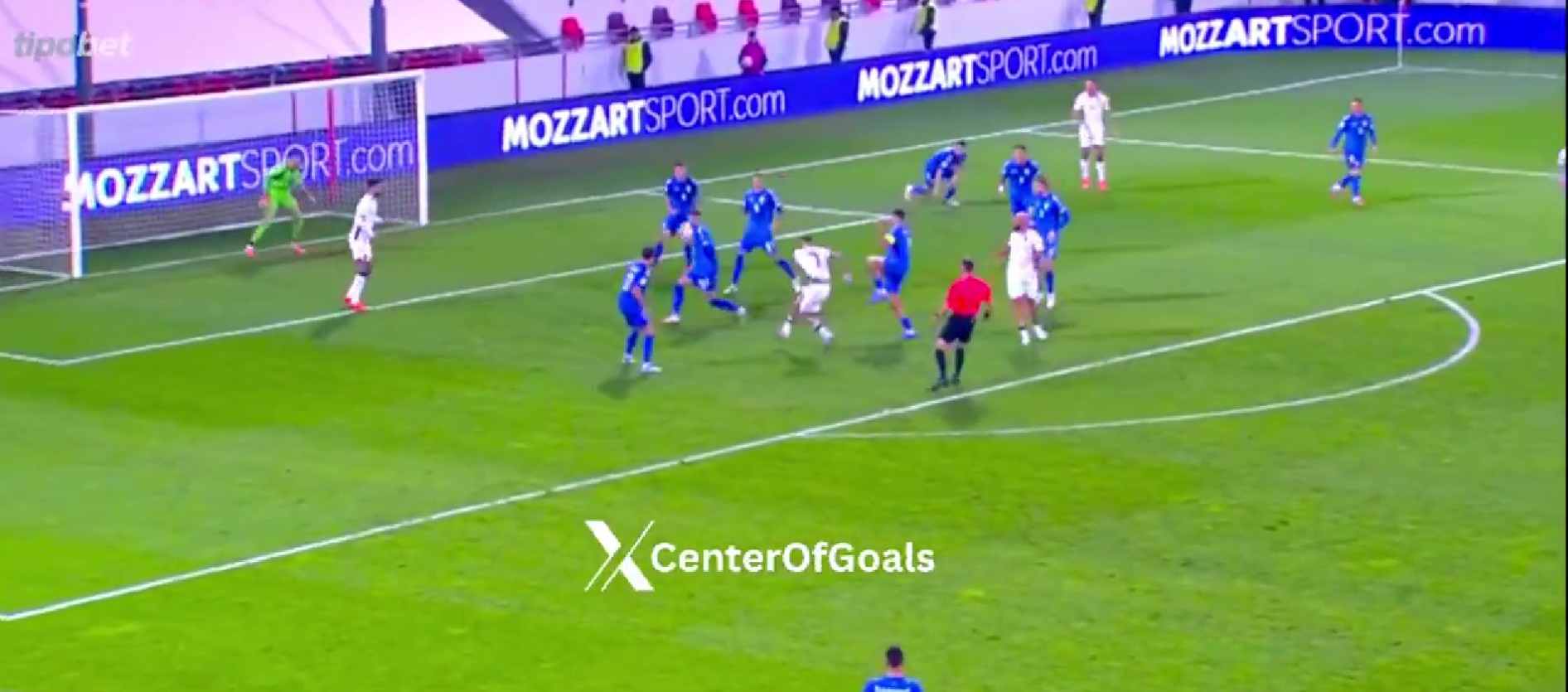 Απίθανο γκολ από την Αλβανία: Έτσι πάει να… τεζάρει τη Σερβία! (vid)