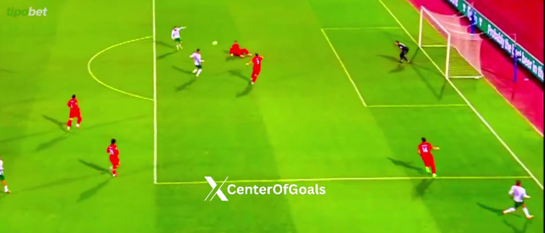 Γελάει ο… μισός πλανήτης με ΑΥΤΗ την γκέλα που έκανε Τούρκος αμυντικός! (vid)