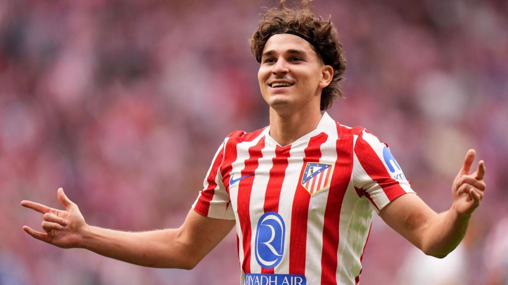 Χούλιαν Άλβαρεζ: «Υπήρξε συζήτηση με μια ομάδα, στην Ισπανία… μόνο Ατλέτικο»
