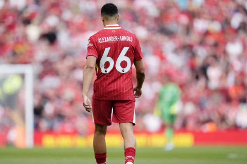 Οπαδοί της Λίβερπουλ βανδάλισαν το γνωστό γκράφιτι του Αλεξάντερ-Άρνολντ