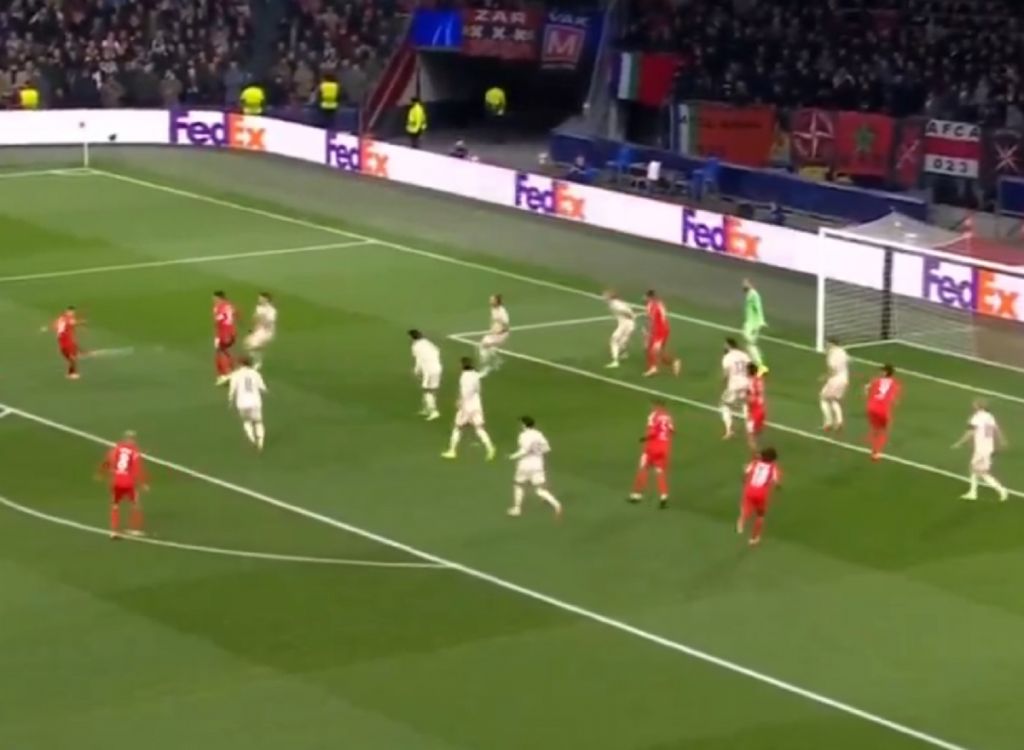 Γκολάρα… τορπίλη στο Άγιαξ – Μπενφίκα (vid)