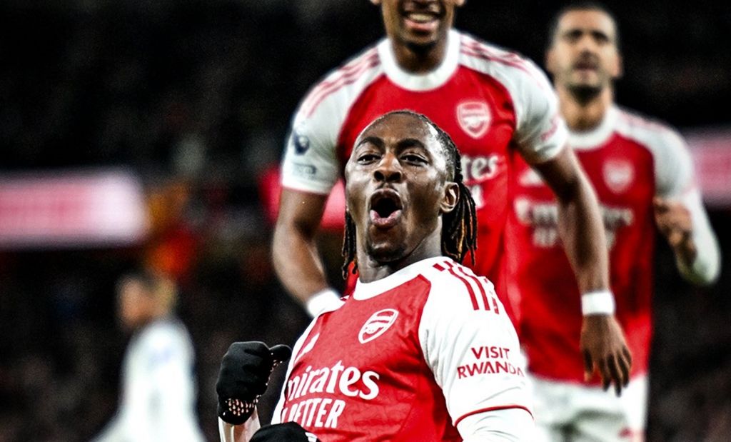 H Άρσεναλ έβαψε κόκκινο το Λονδίνο, γιατί Εμπερ-ΈΤΣΙ της αρέσει! (vid)