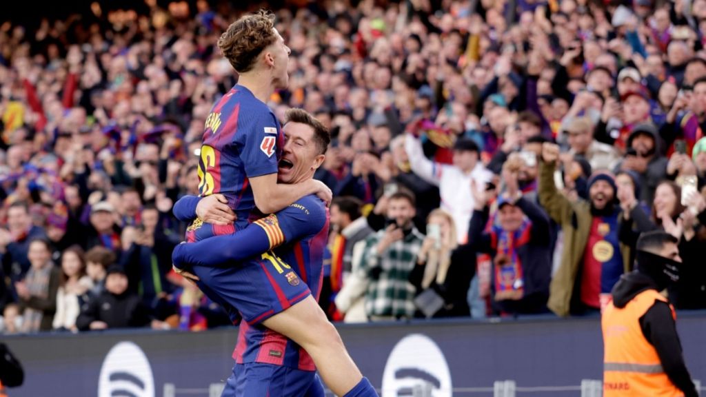 H ενδεκάδα της Μπαρτσελόνα για το «διπλό» στο Λονδίνο