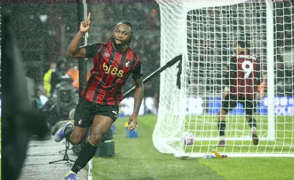 Λίβερπουλ εναντίον Άρσεναλ: Η μεγάλη μάχη για τον Σεμένιο